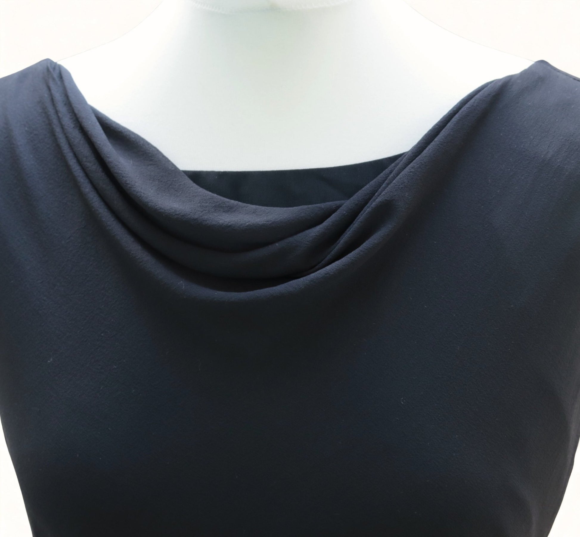 Marilyn Anselm for Hobbs black silk dress Size 10 - KingsRoad1990