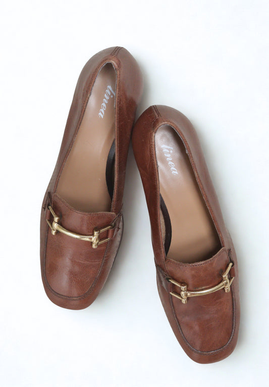 Linea tan leather block heel loafers Size 4