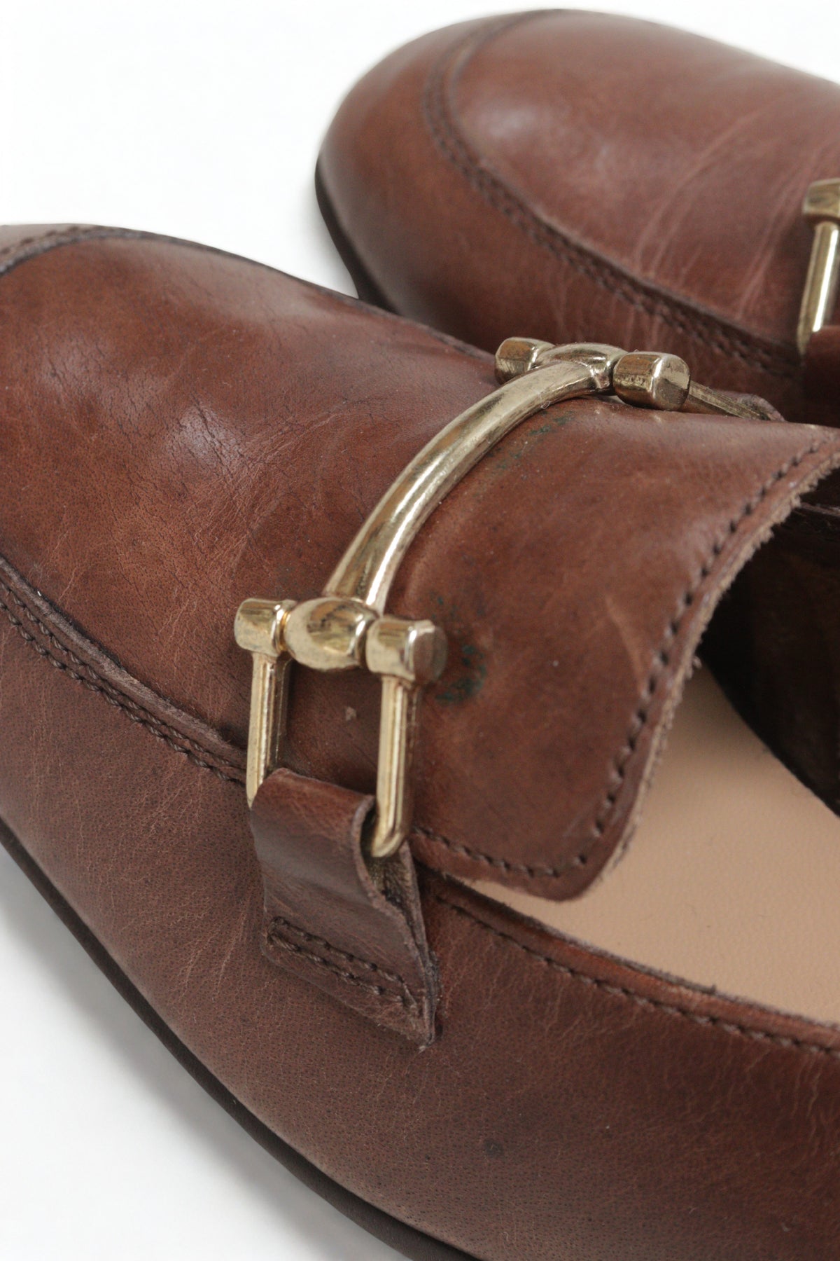 Linea tan leather block heel loafers Size 4