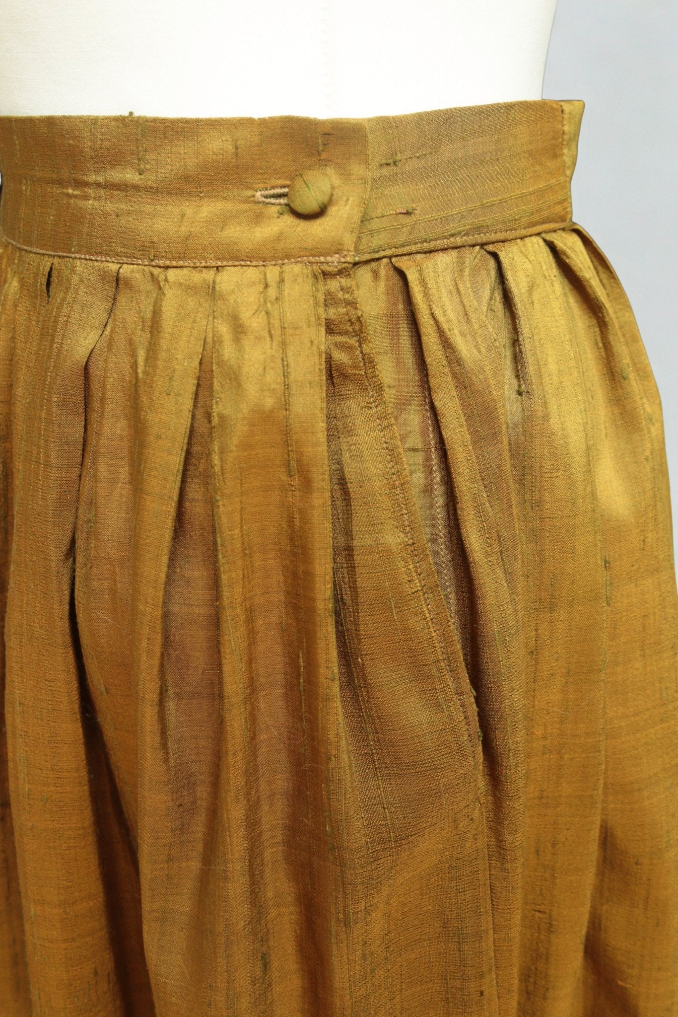Next Collection gold silk dupion skirt Size 10 - KingsRoad1990