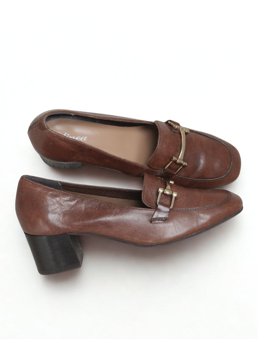 Linea tan leather block heel loafers Size 4