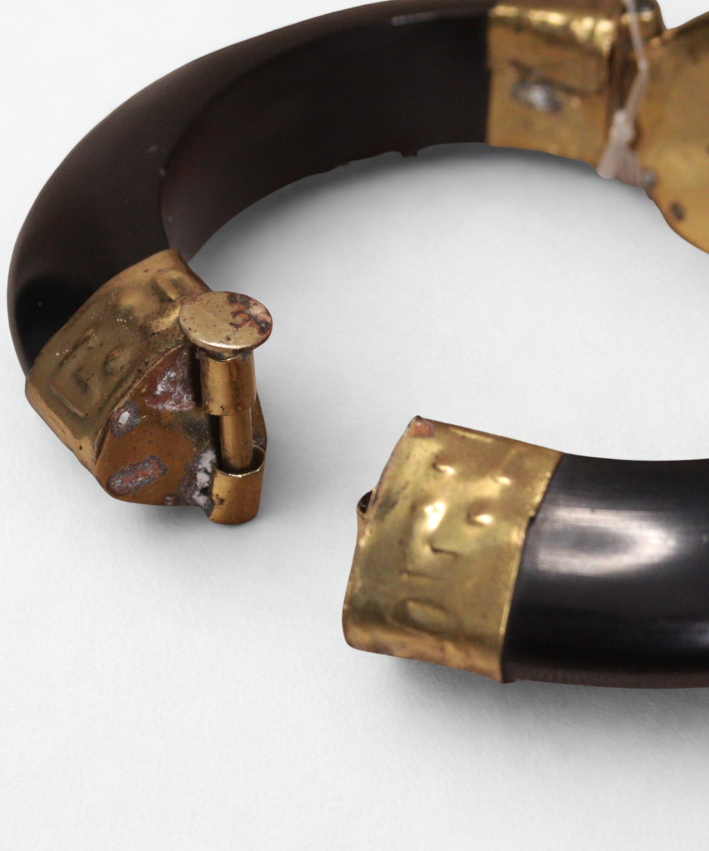Morgan faux mounted ivory bangle new - KingsRoad1990