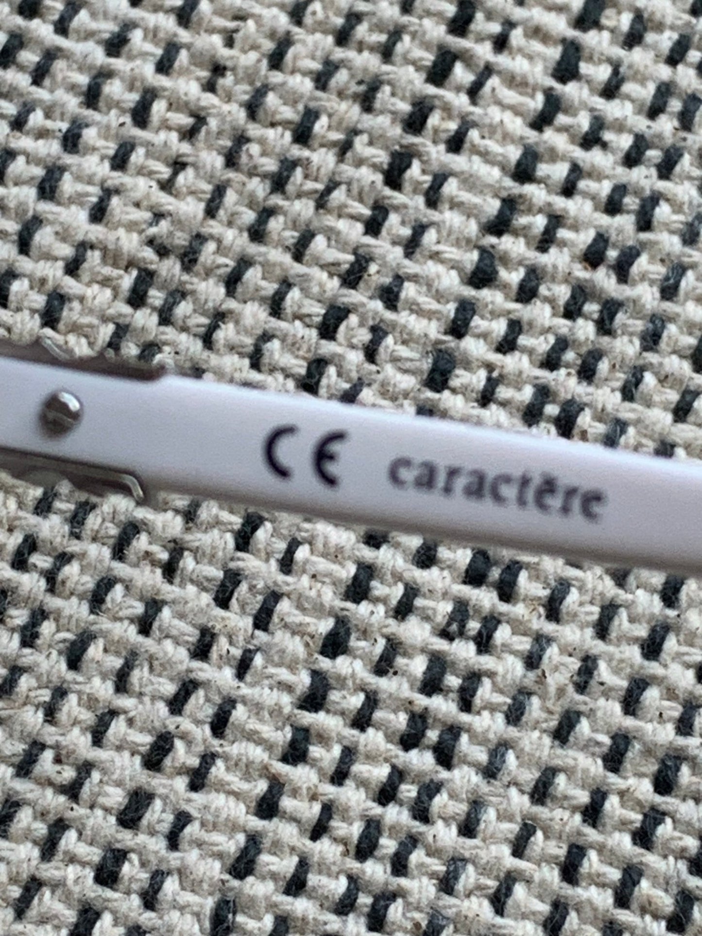 Caractère white sunglasses - KingsRoad1990