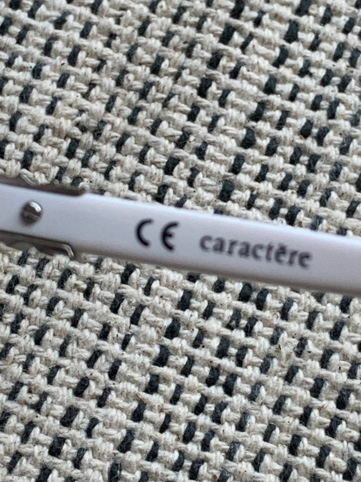 Caractère white sunglasses - KingsRoad1990