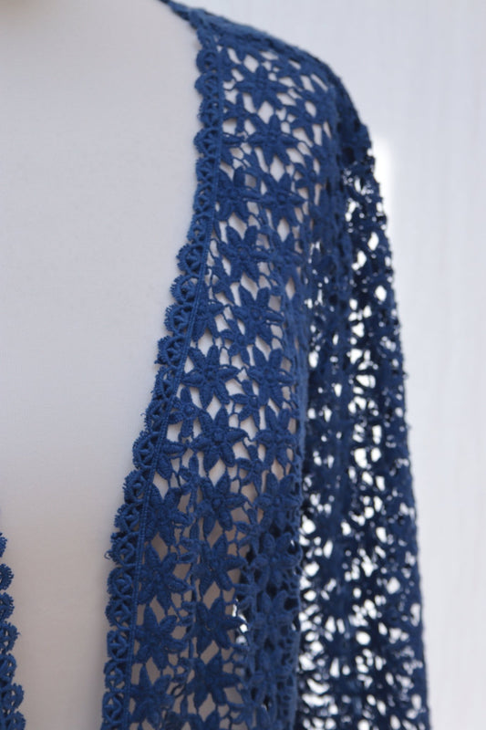 Almost Famous blue crochet cardigan Size 10 - KingsRoad1990