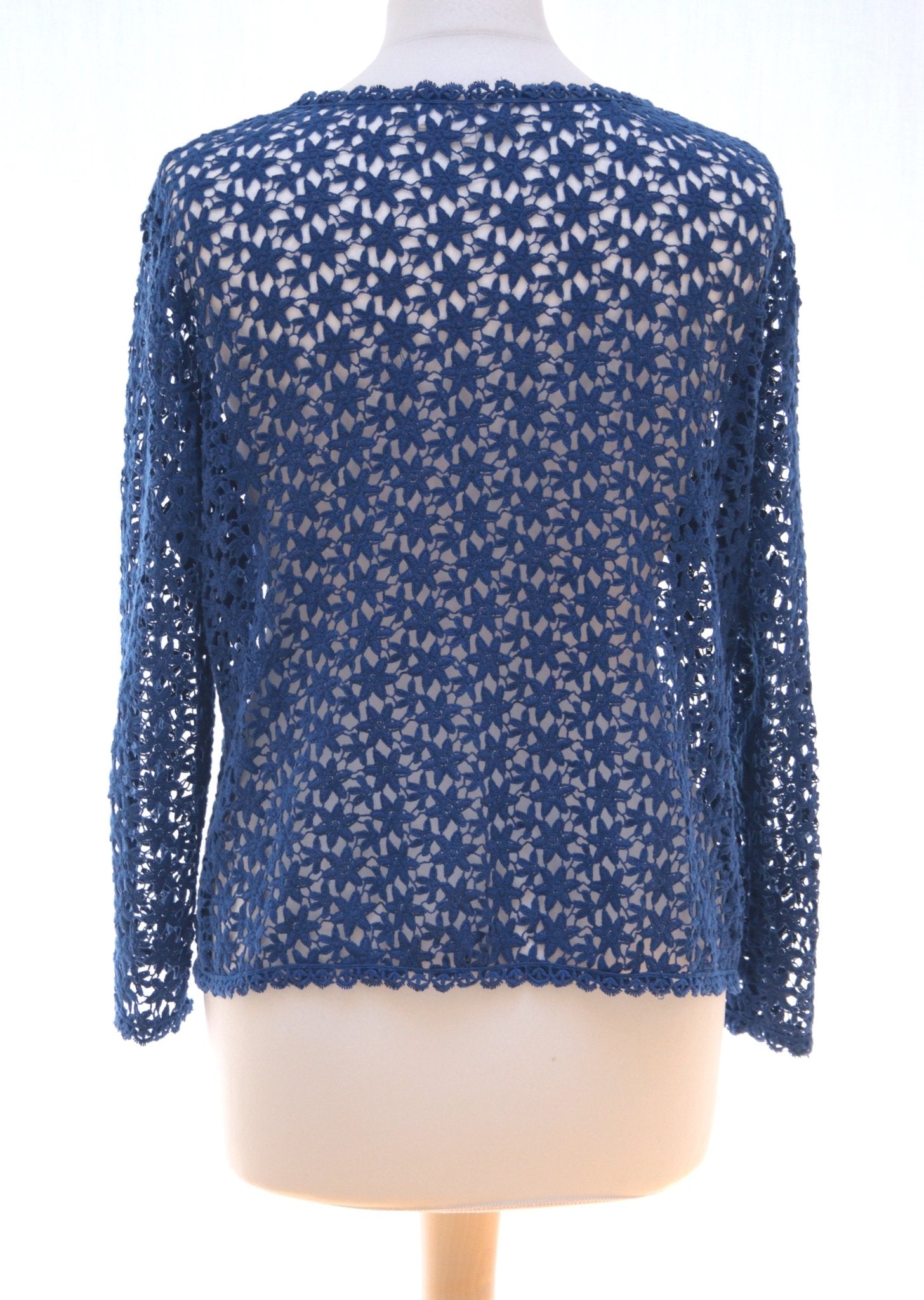 Almost Famous blue crochet cardigan Size 10 - KingsRoad1990