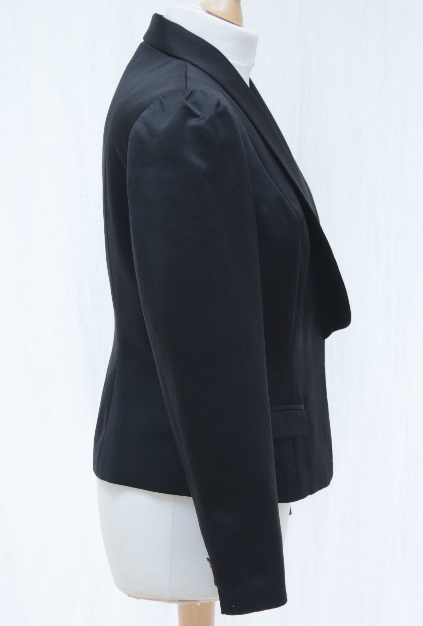 Monsoon black satin tuxedo - style blazer Size 12 - KingsRoad1990