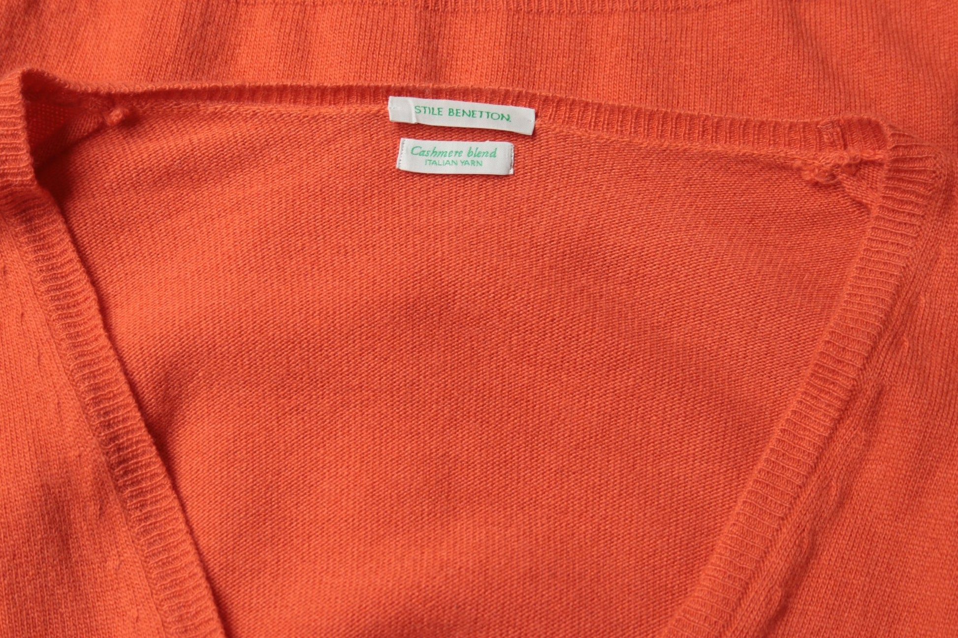 Benetton orange V - neck cardigan Size M UK 12 - KingsRoad1990