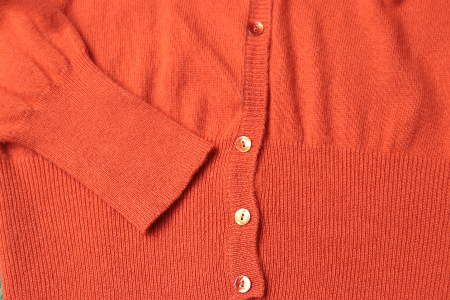 Benetton orange V - neck cardigan Size M UK 12 - KingsRoad1990