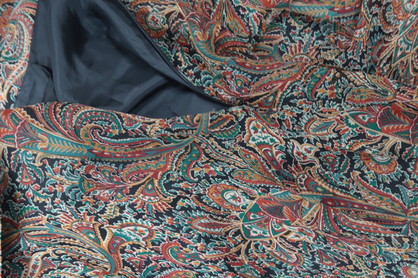 Laura Ashley tan paisley silk long skirt Size 10 - KingsRoad1990