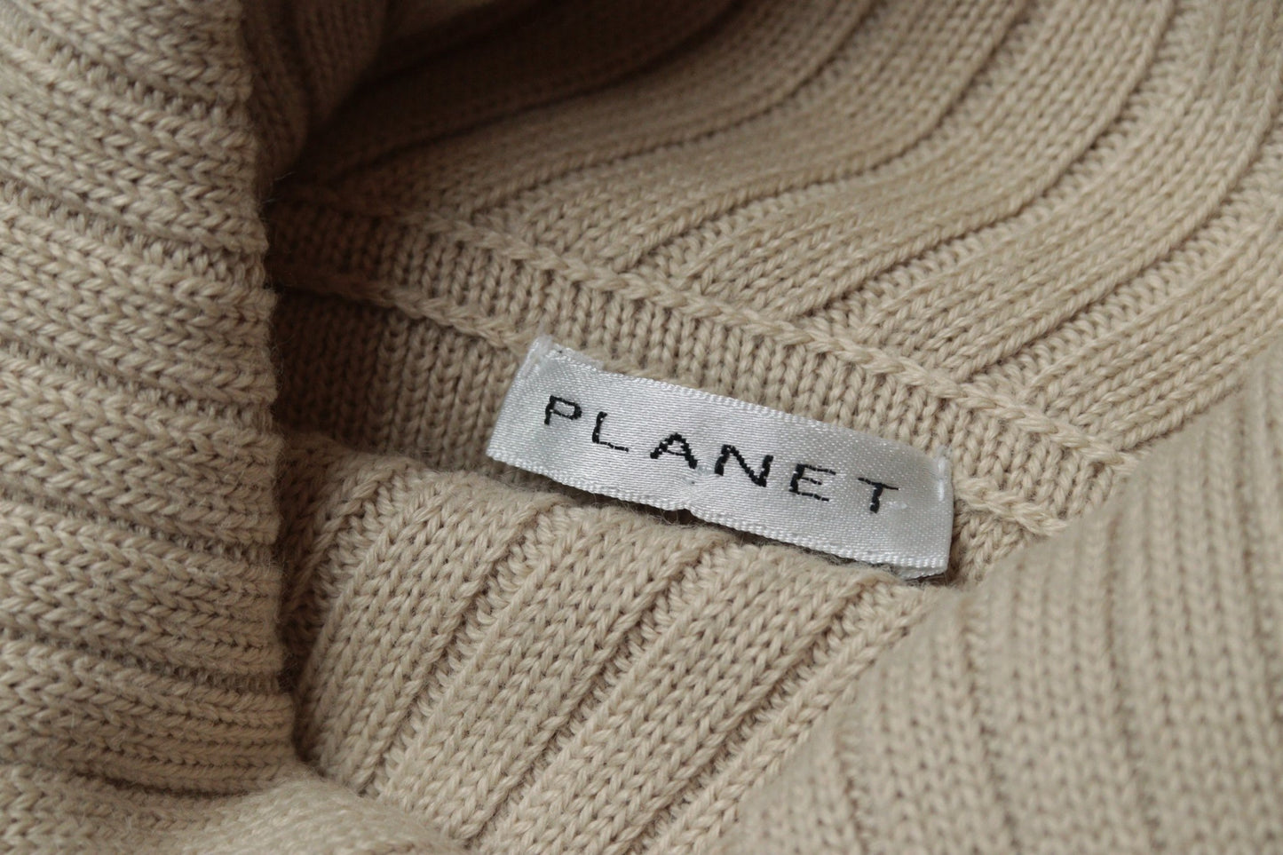 Planet beige short sleeve jumper Size 10 - KingsRoad1990