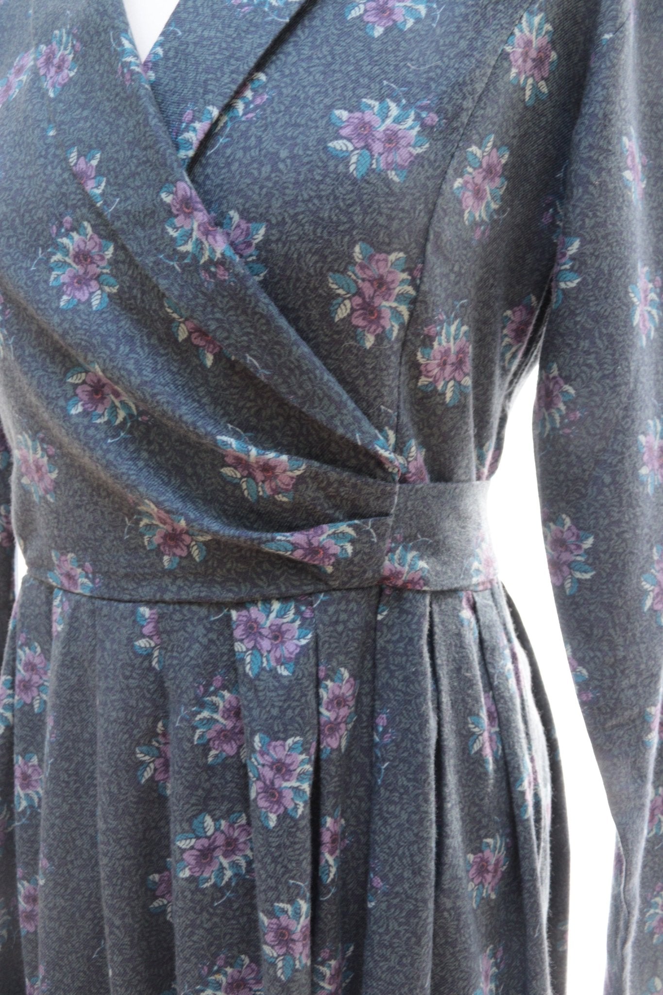 Laura Ashley blue floral dress Size 10 - KingsRoad1990