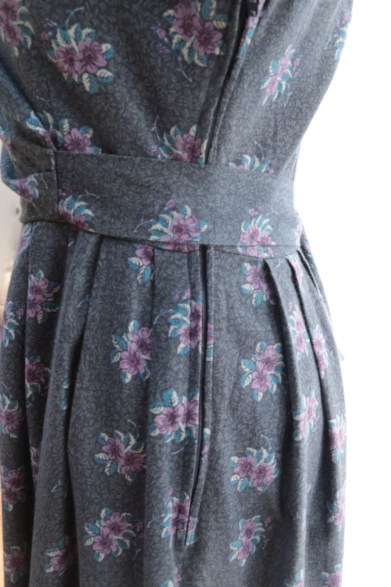 Laura Ashley blue floral dress Size 10 - KingsRoad1990