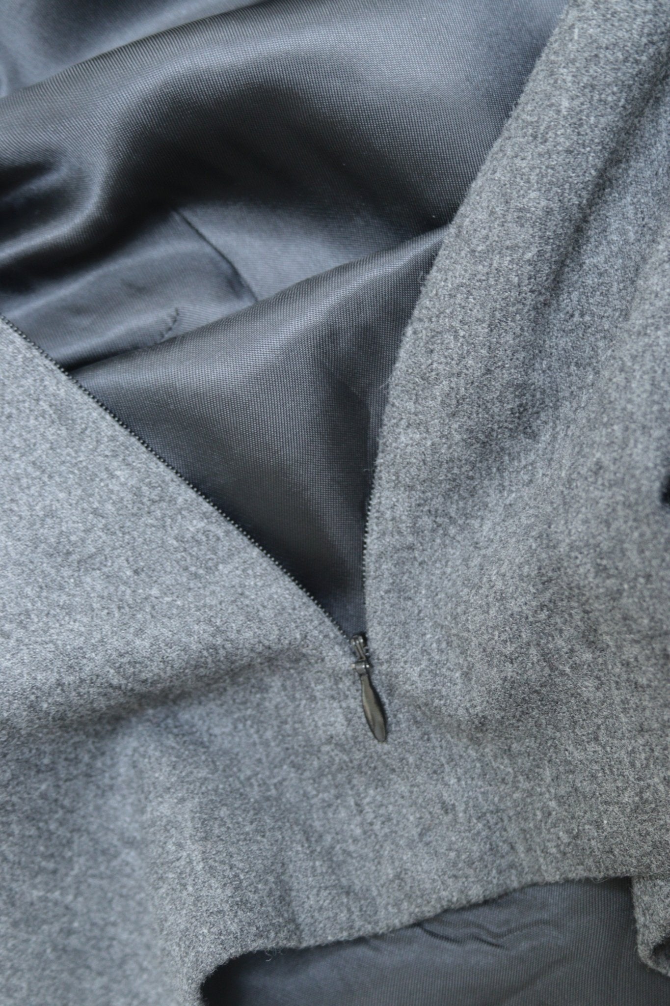 Next charcoal wool sleeveless top Size UK 12 - KingsRoad1990