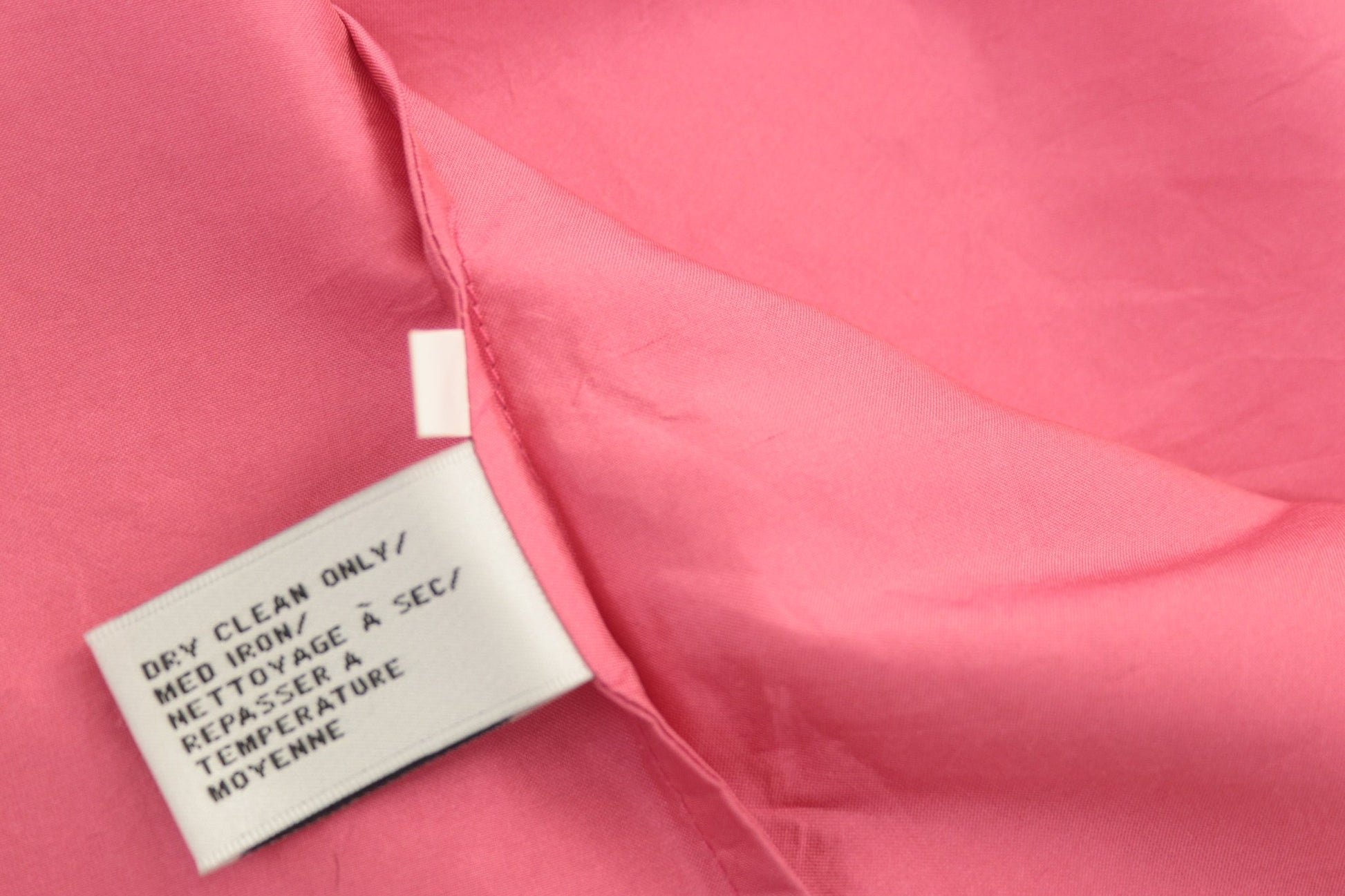 Jesiré vibrant pink silk blouse Size 8 - KingsRoad1990