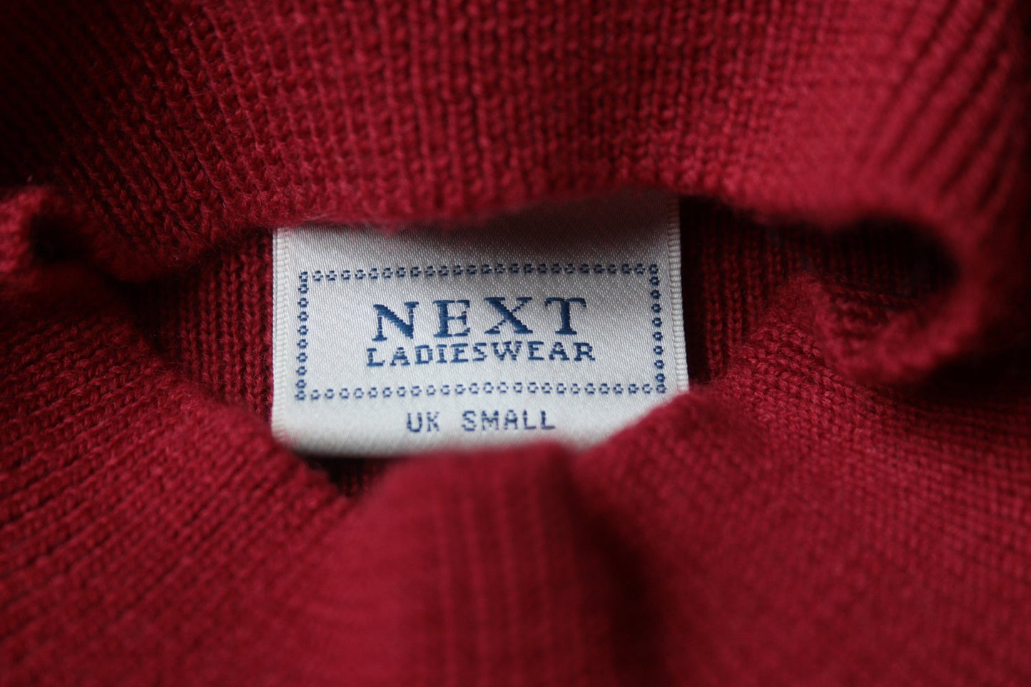 Next deep red 100% merino wool fine knit dress Size 6 - KingsRoad1990
