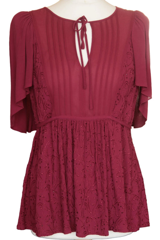 Ghost deep cerise top Size 10 - KingsRoad1990