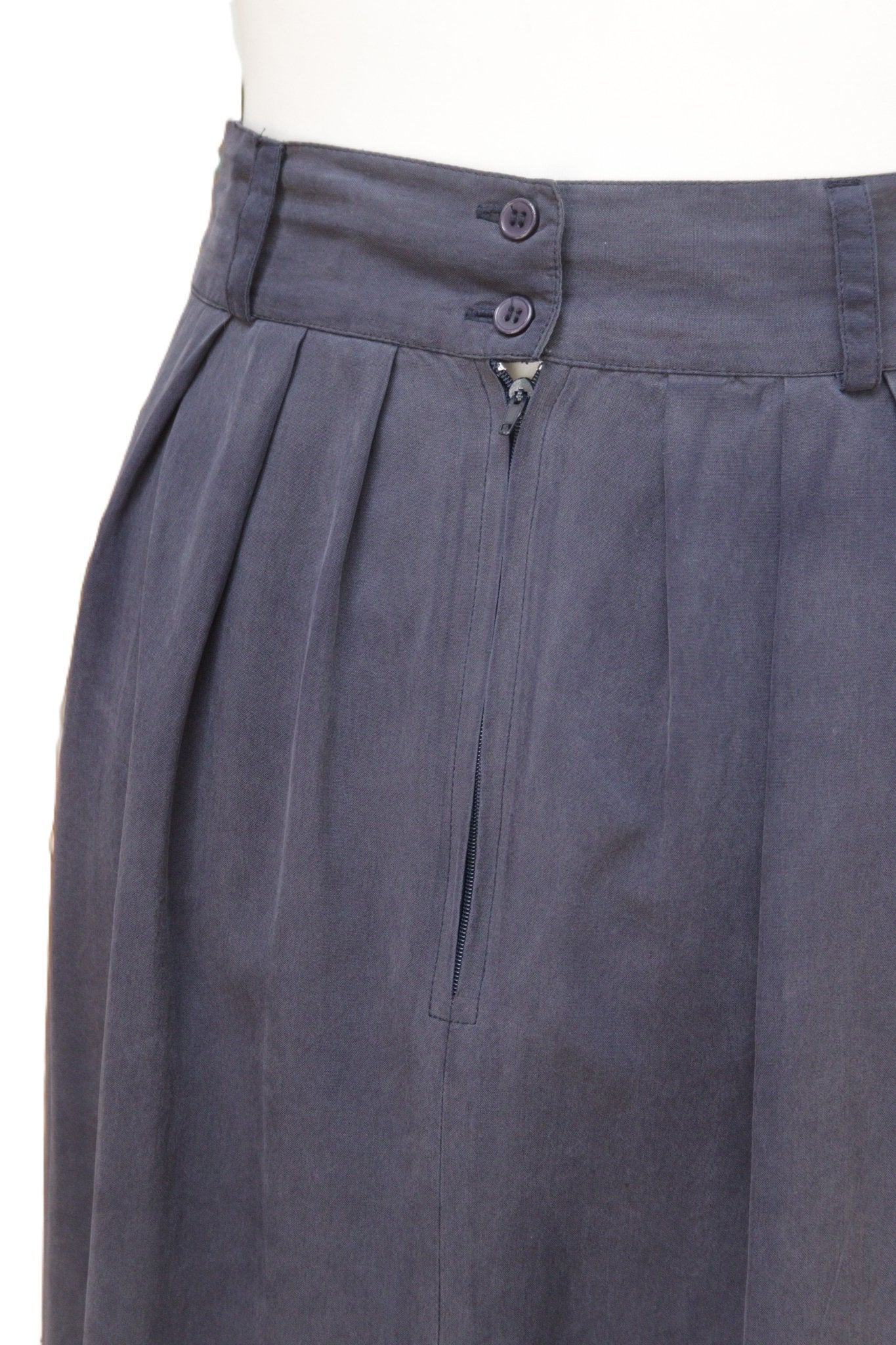 Patra dusky navy blue silk pleated midi skirt Size 12 - KingsRoad1990