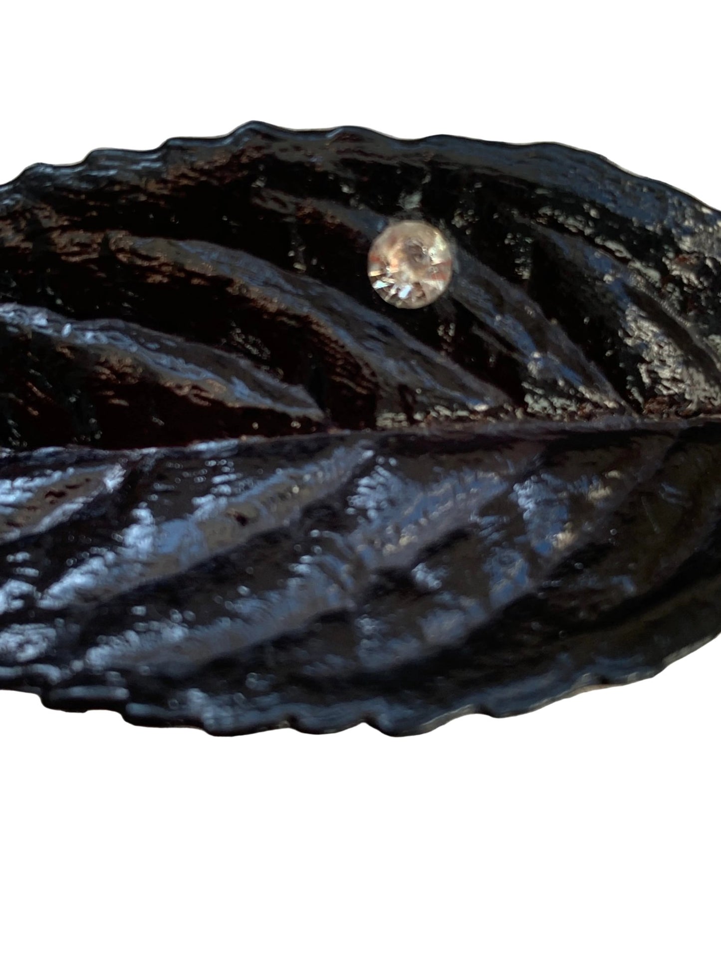 Buch & Deichmann black resin leaf brooch - KingsRoad1990