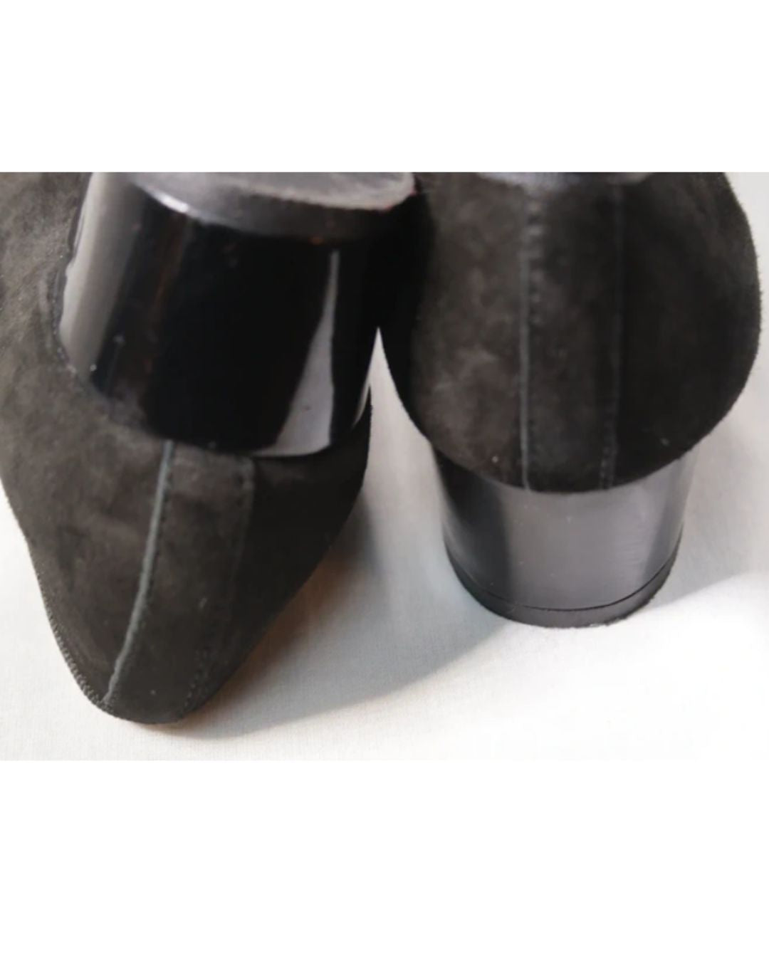 Episode black suede tassel flats Size 5