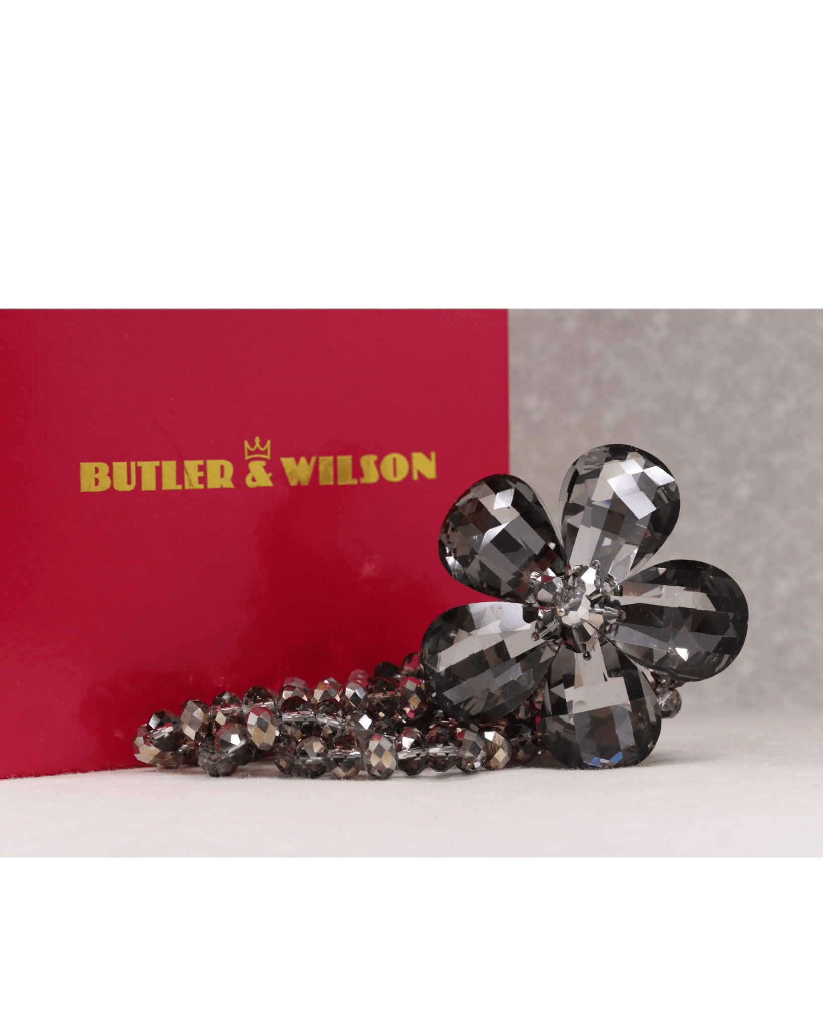 Butler & Wilson dark grey corsage resin bracelet - KingsRoad1990