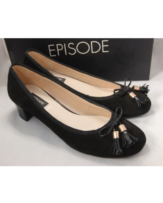 Episode black suede tassel flats Size 5