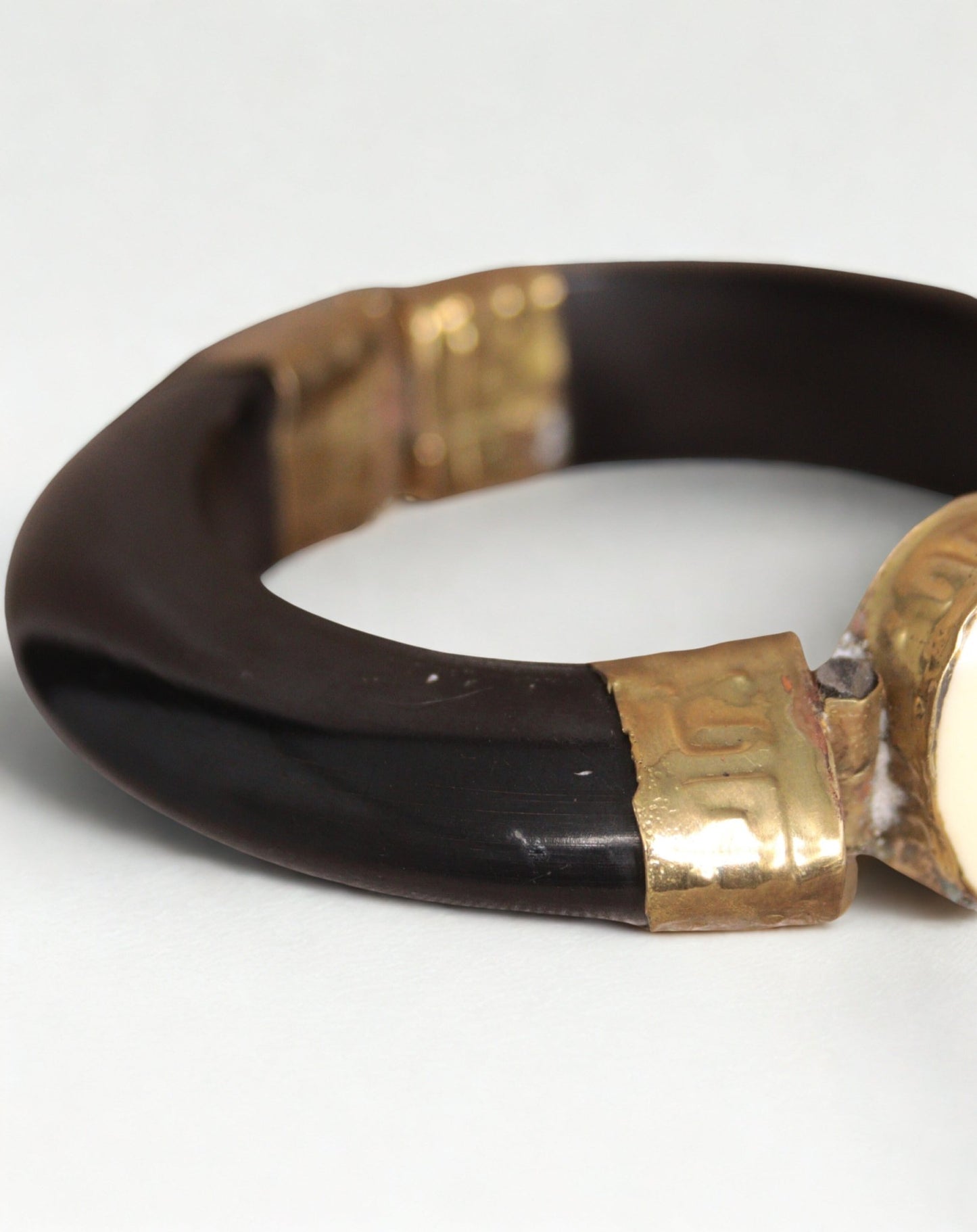 Morgan faux mounted ivory bangle new - KingsRoad1990